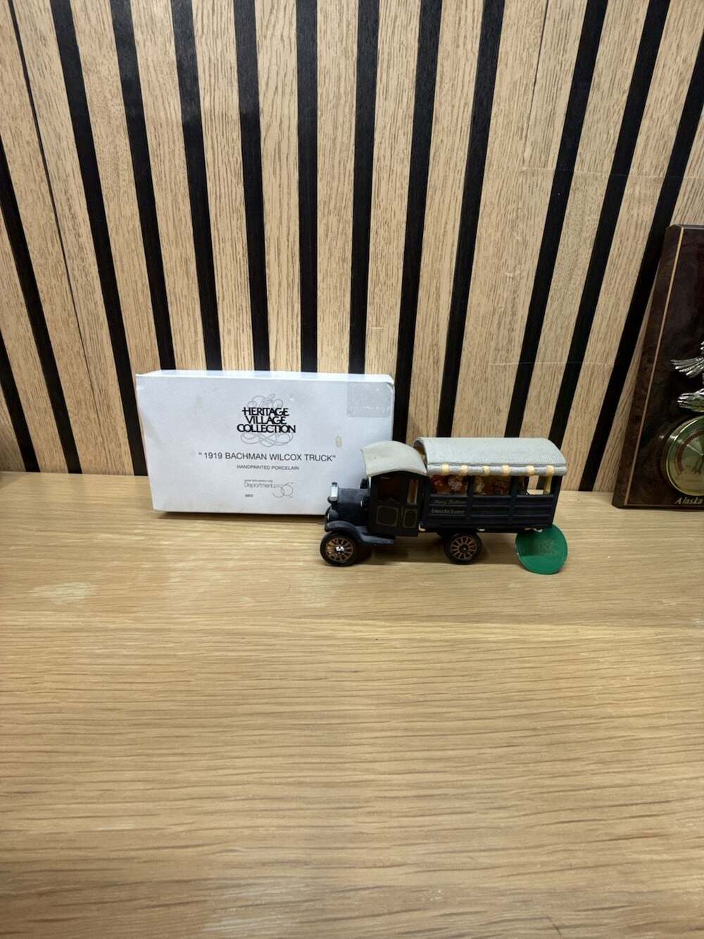Department 56 Heritage Village Collection 1919 Bachman Wilcox Truck